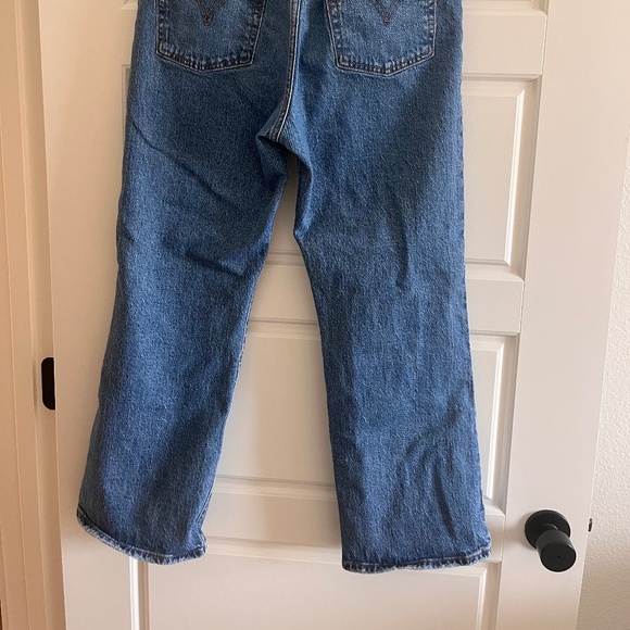 Levi's Premium Ribcage Cropped Bootcut Women's Jeans Size 29 - Picture 4 of 11